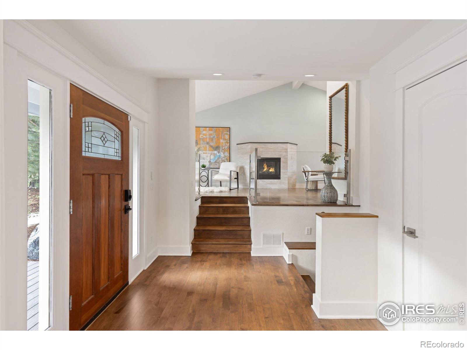 2942 4th Street