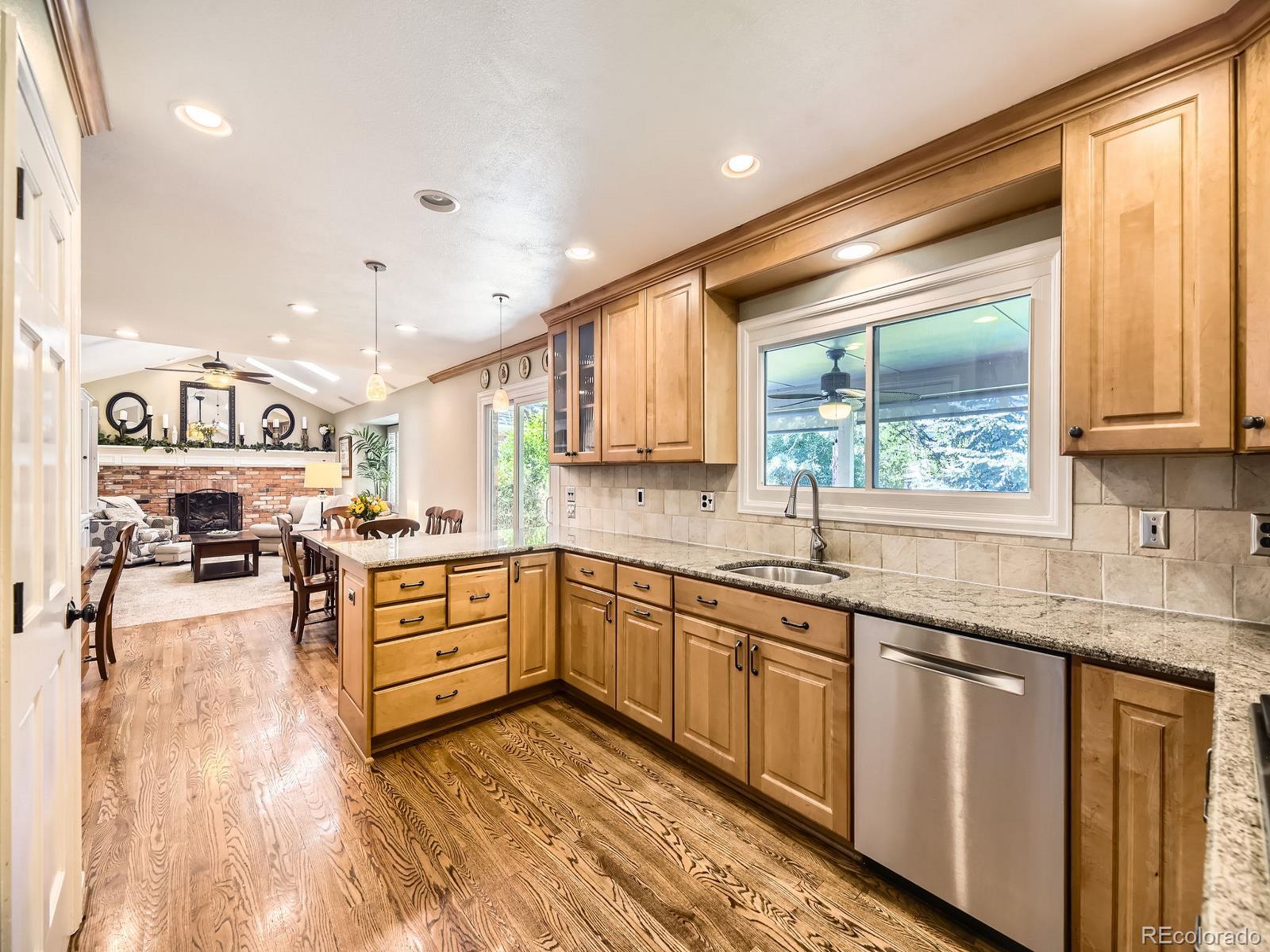 7782 S Louthan Street