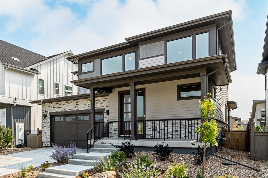 Photo of 5595 Wheaton Avenue, Longmont, CO 80503 (MLS # 4599801)