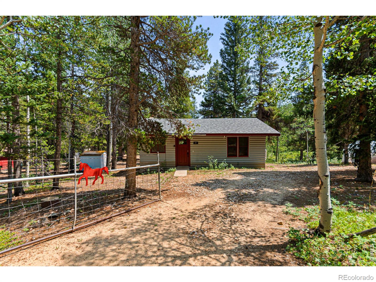 21 Breezewood Lane
