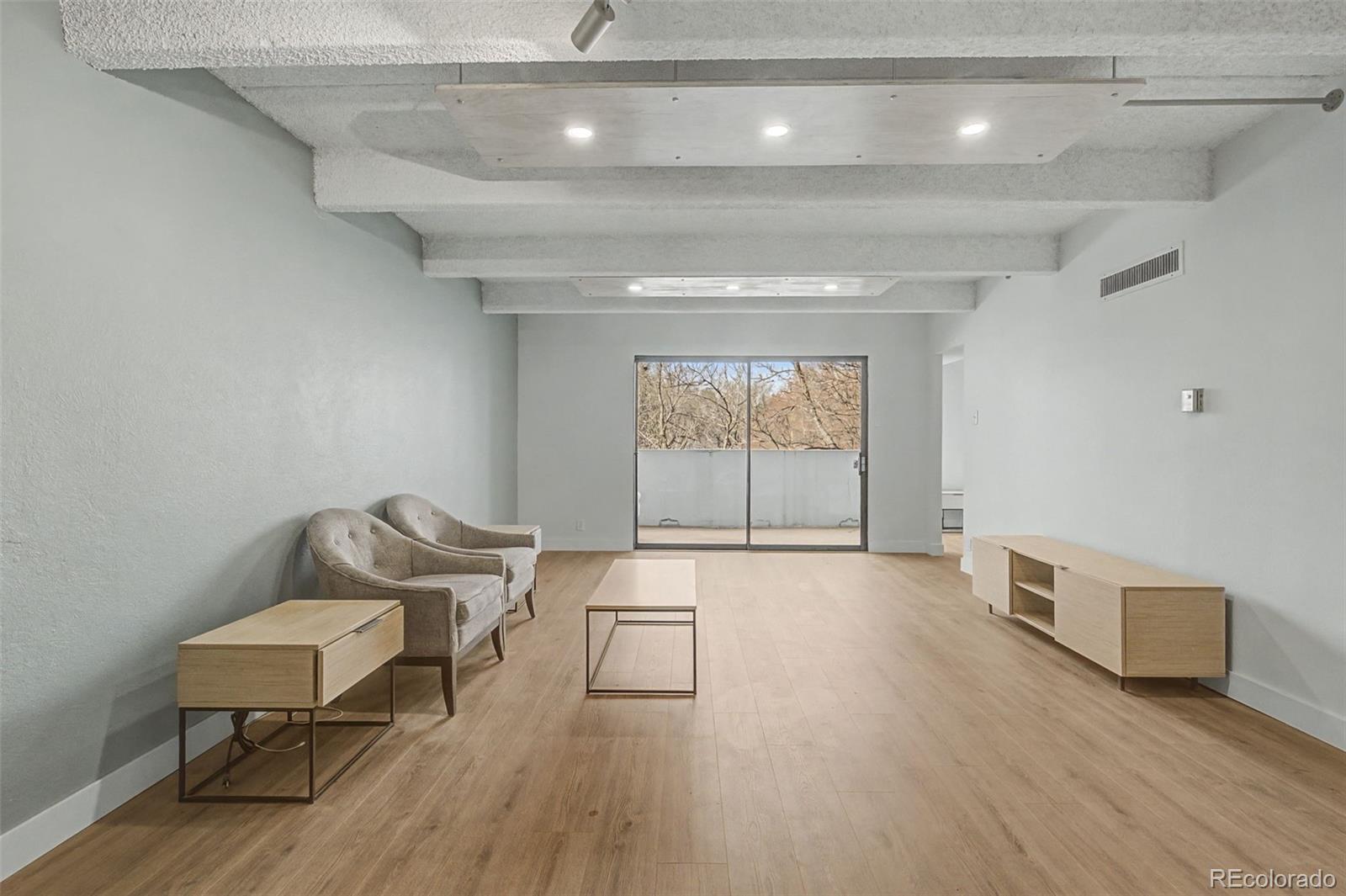 777 N Washington Street 201