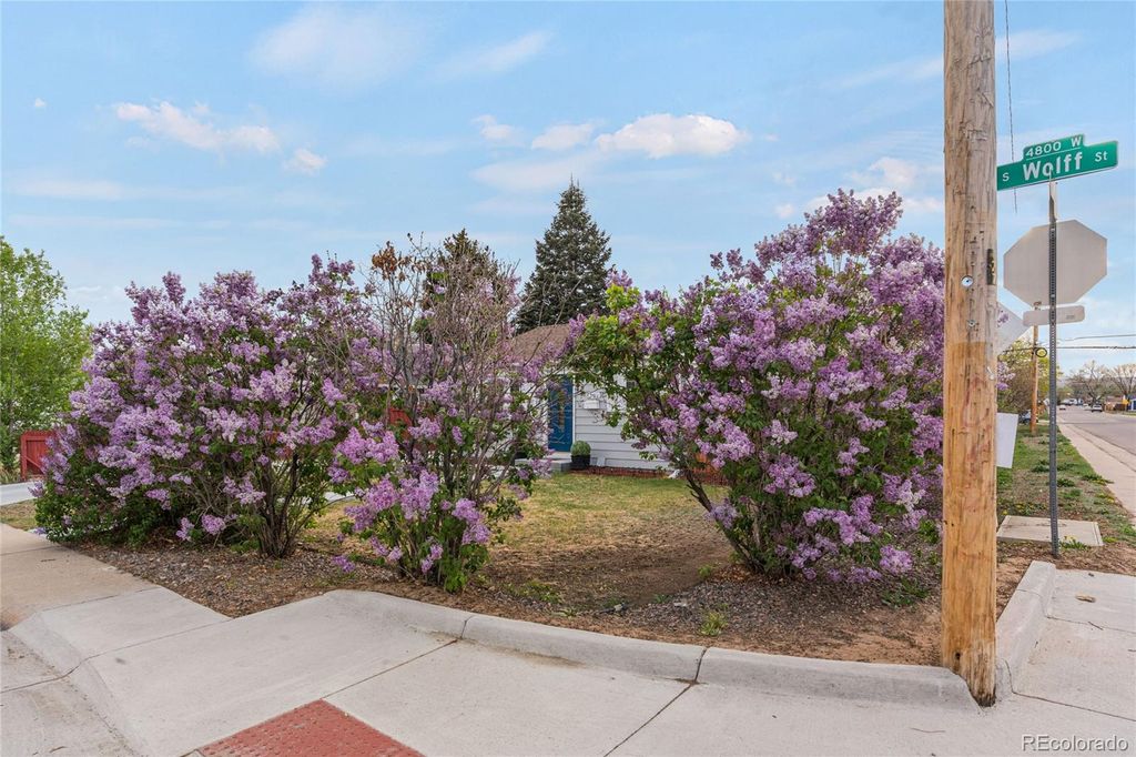 Photo of 1301 S Wolff Street, Denver, CO 80219 (MLS # 7398989)