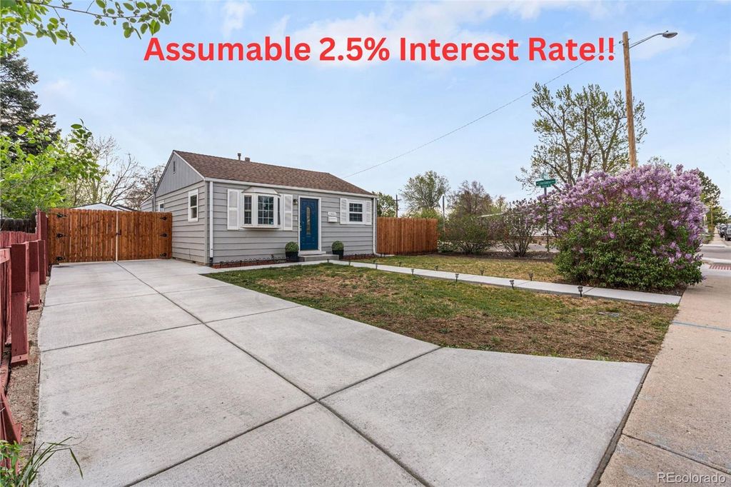 Photo of 1301 S Wolff Street, Denver, CO 80219 (MLS # 7398989)