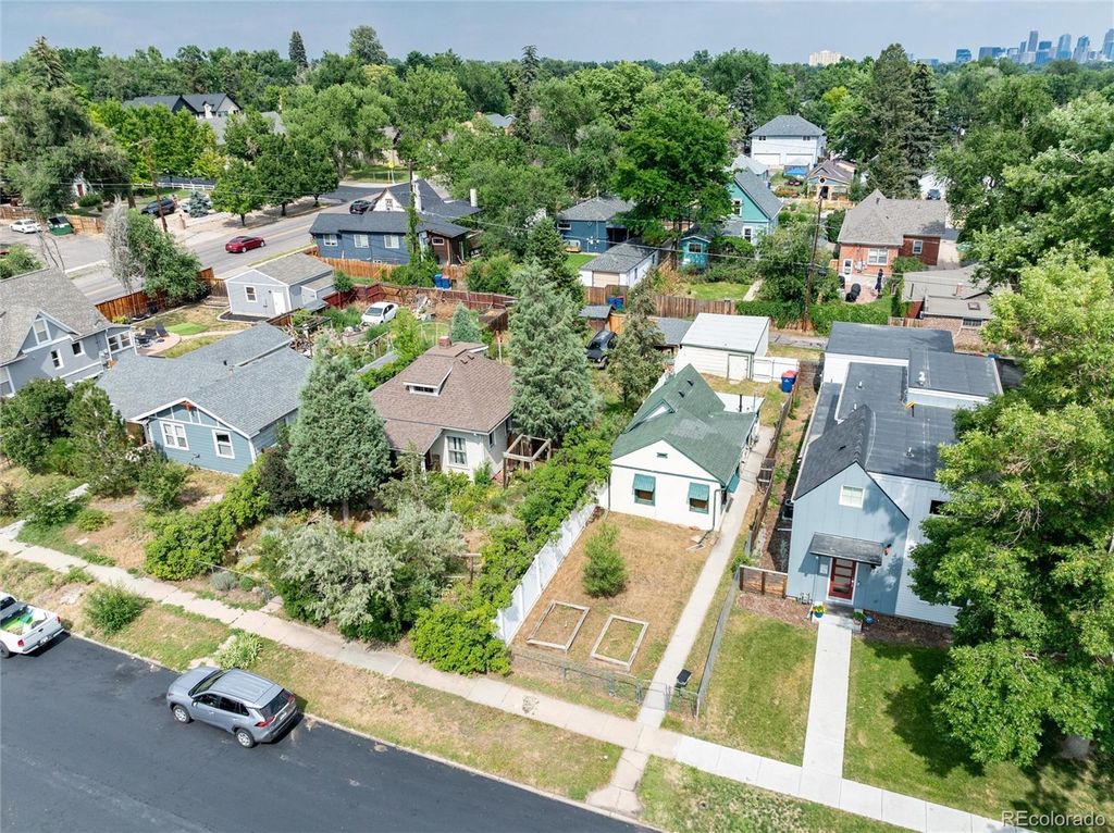 Photo of 2568 Eaton Street, Edgewater, CO 80214 (MLS # 2956019)