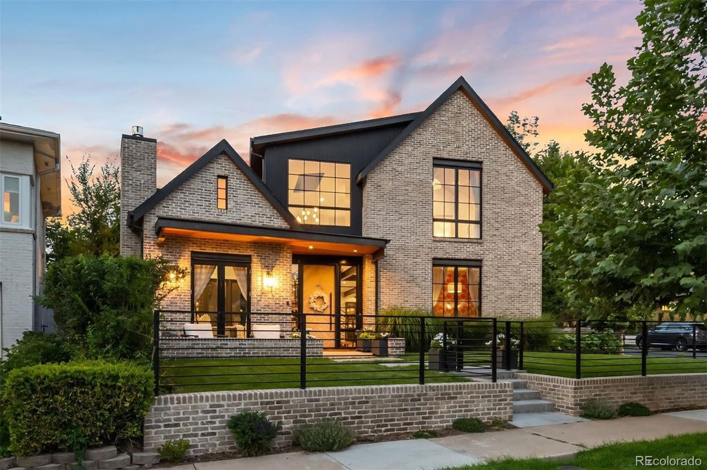 Photo of 1055 S Cove Way, Denver, CO 80209 (MLS # 8235985)