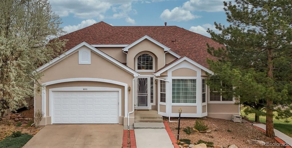 Photo of 9225 W Quarles Place, Littleton, CO 80128 (MLS # 6216702)