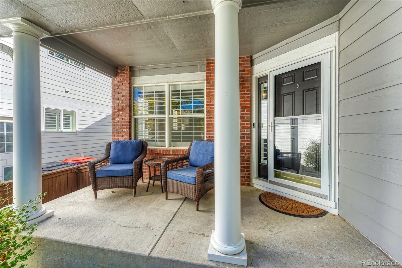 380 Rose Finch Circle
