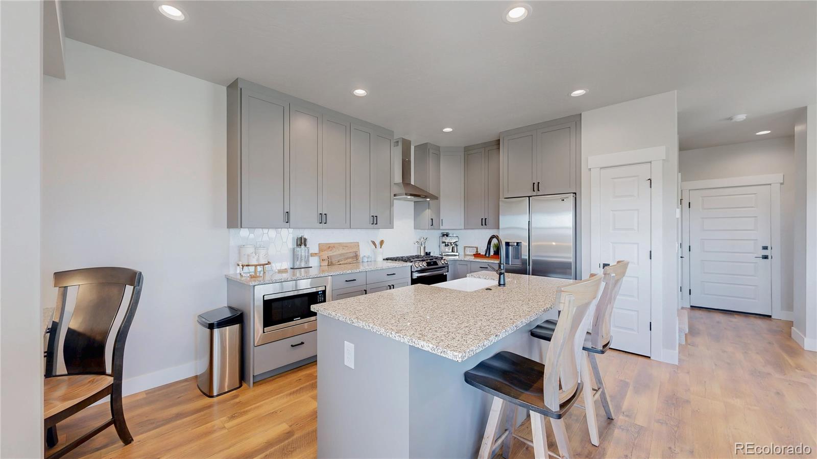 275 Dipper Court