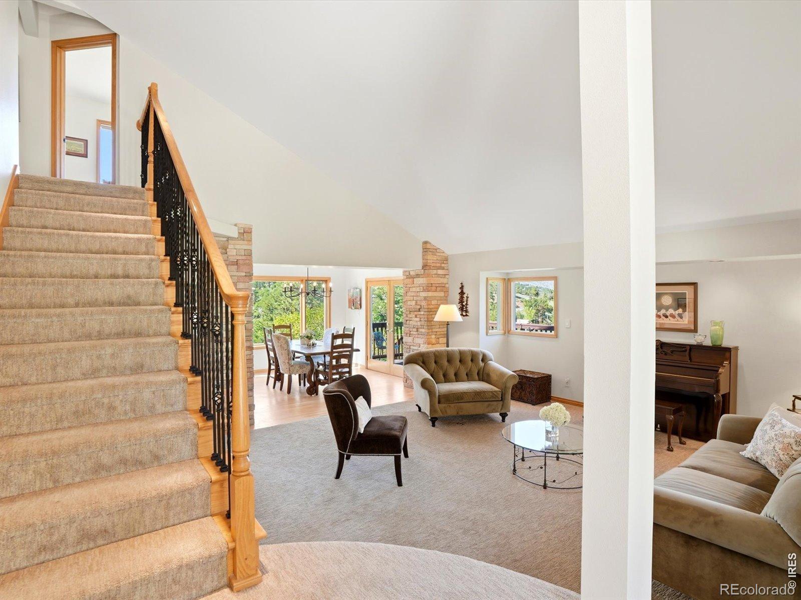 2671 Crestridge Court