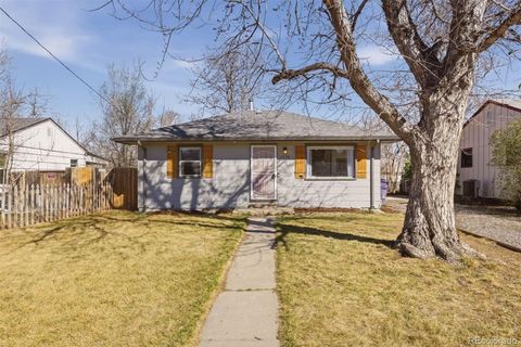 Photo of 1738 Valentia Street, Denver, CO 80220 (MLS # 4368009)