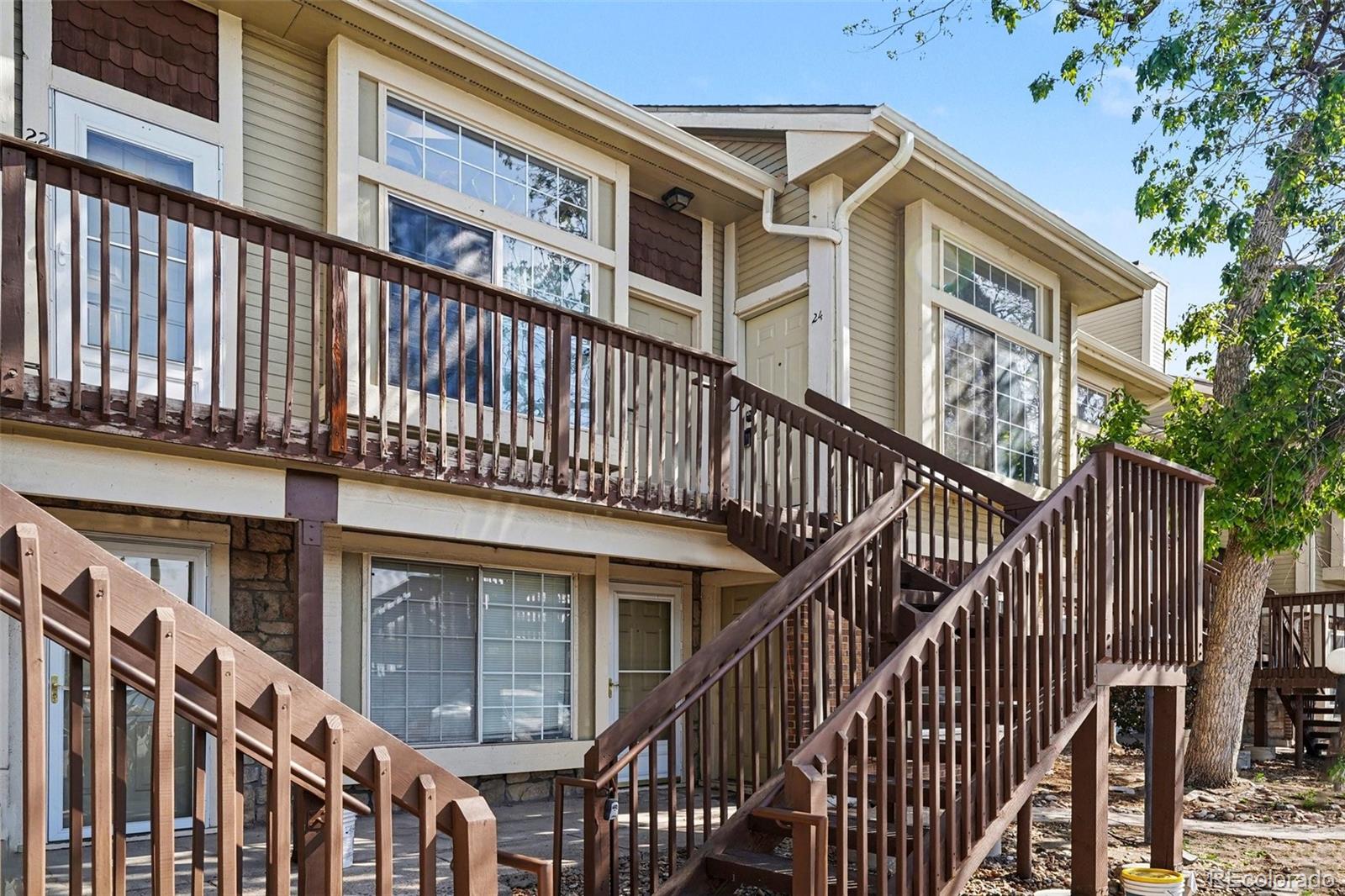 1885 S Quebec Way B24