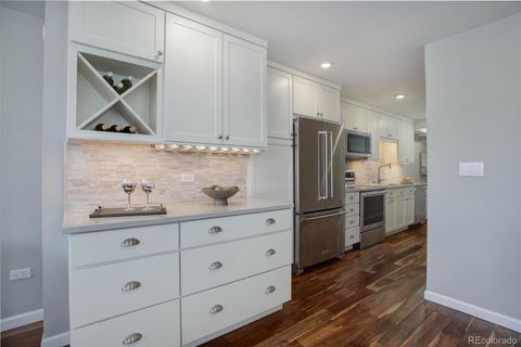 909 N Logan Street 1B Denver CO 80203