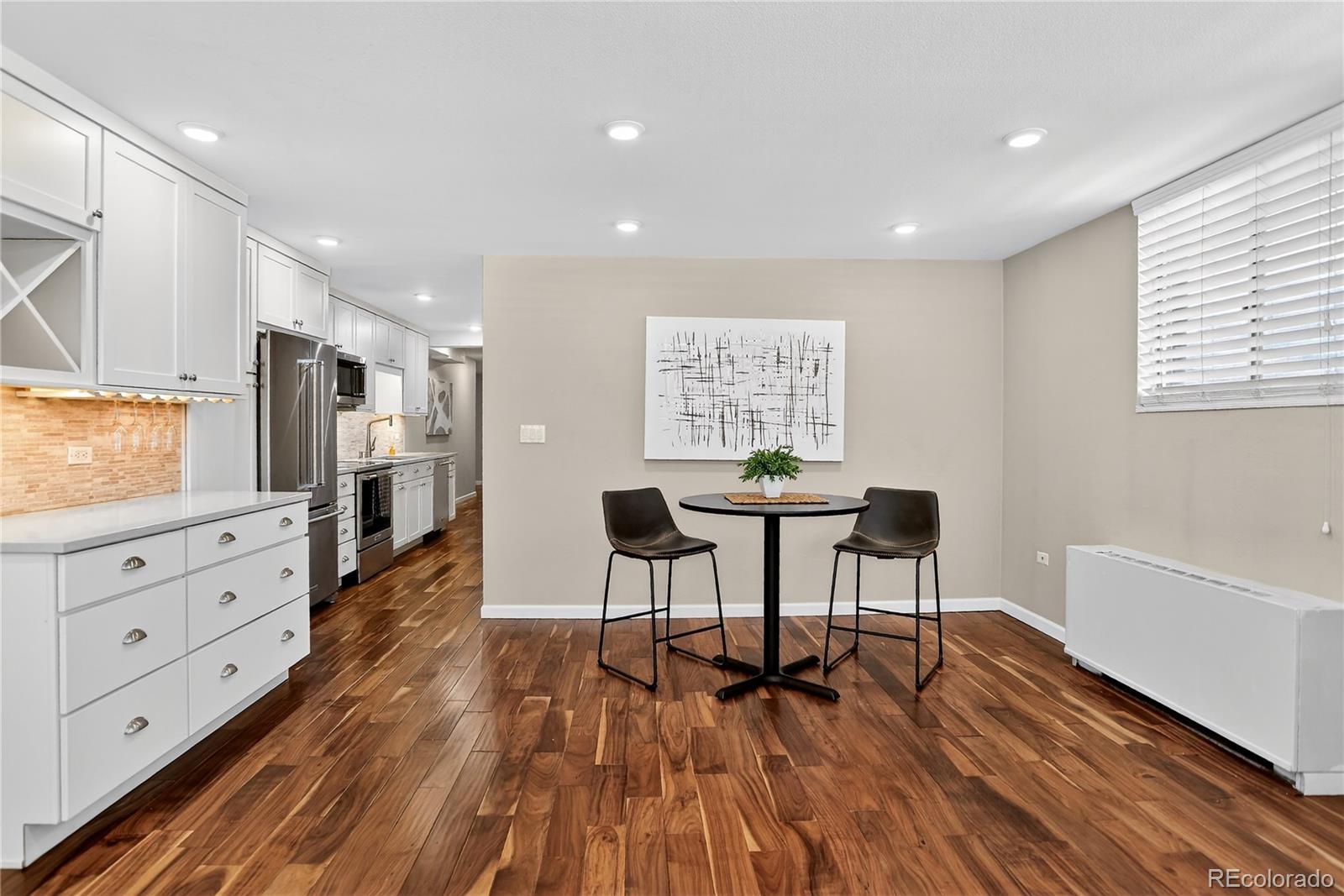 909 N Logan Street 1B, Denver, CO, 80203 4 909 N Logan Street 1B