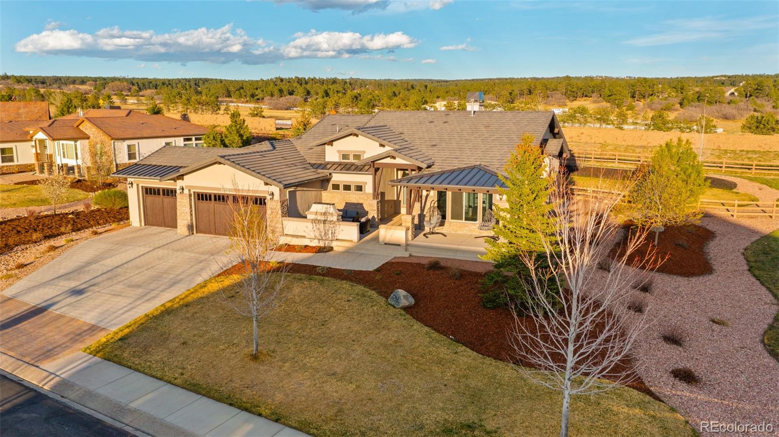 2363 Coyote Crest View