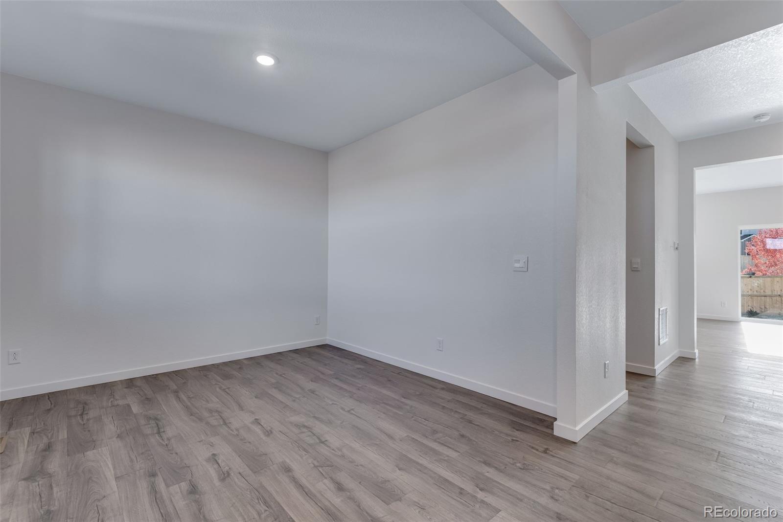 14329 Beebalm Avenue