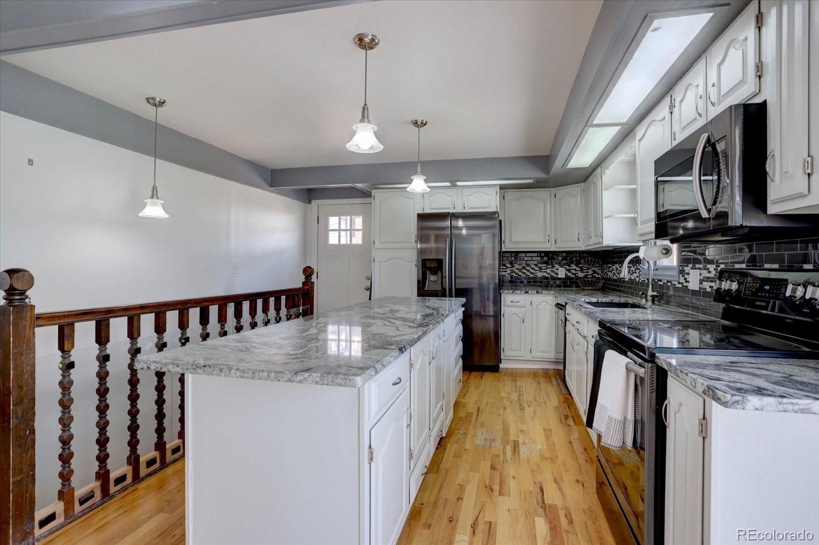 1641 Orchard Drive