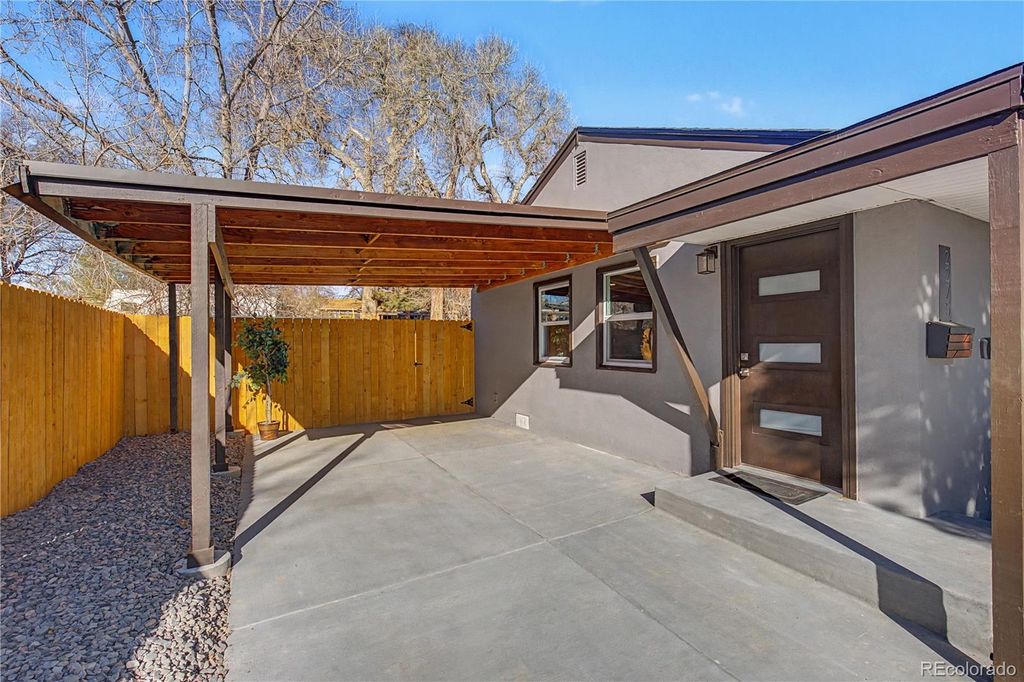 Photo of 2275 S Linley Court, Denver, CO 80219 (MLS # 3594735)