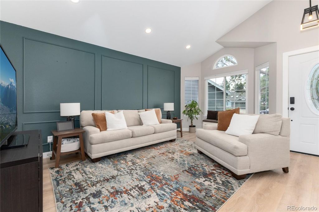 Photo of 9561 Brentford Drive, Littleton, CO 80130 (MLS # 7018783)