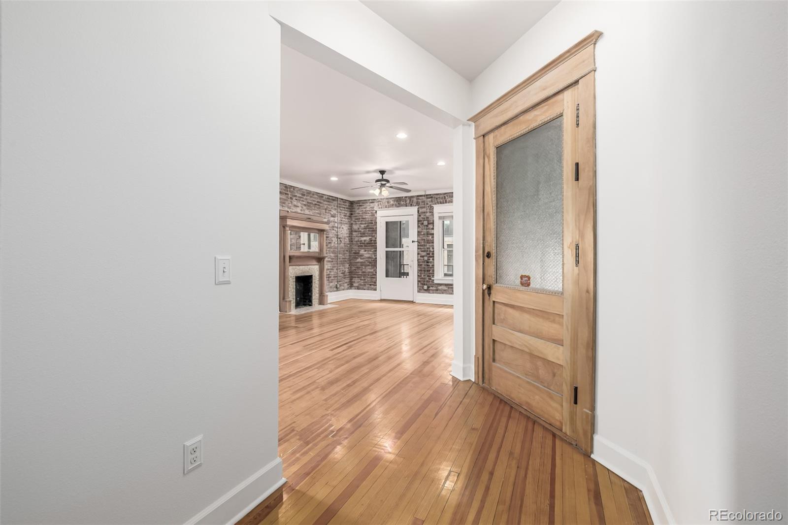 1210 E Colfax Avenue 301, Denver, CO, 80218 3 1210 E Colfax Avenue 301