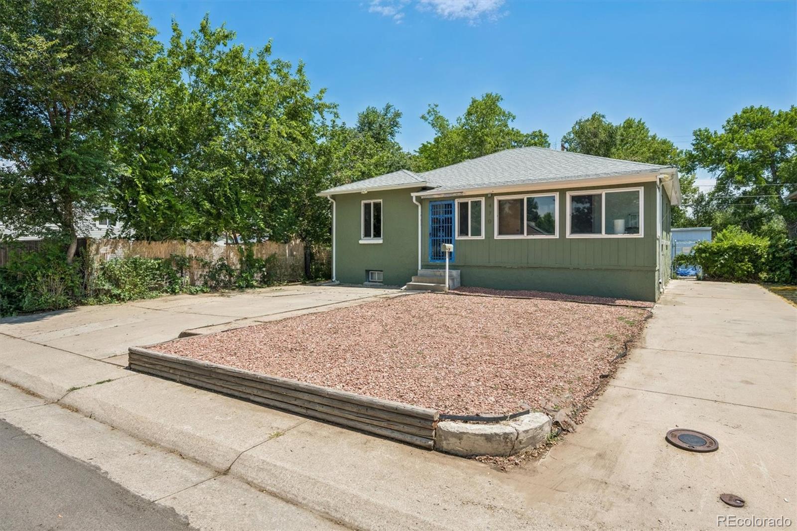 470 Winona Court