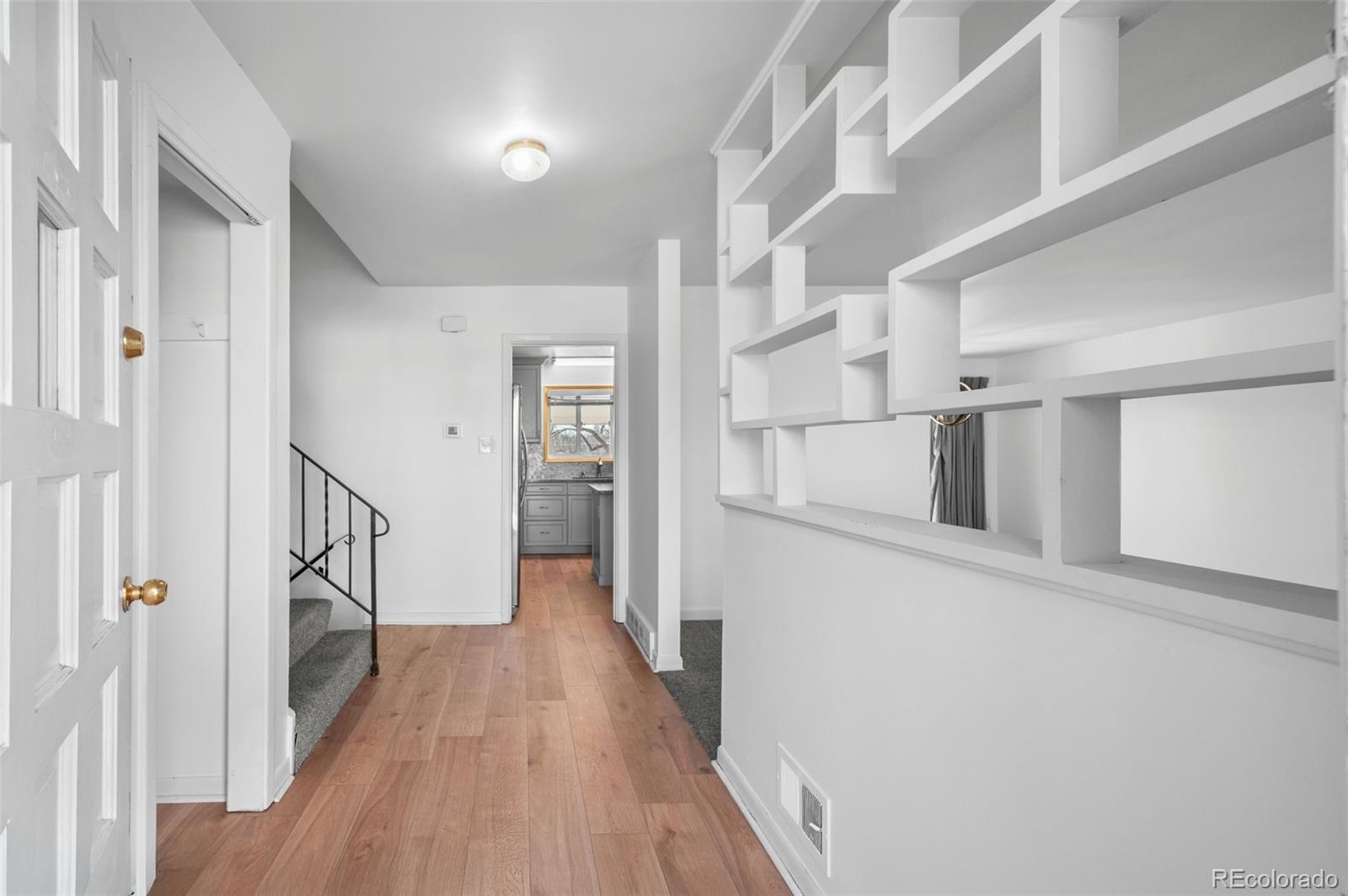 10728 Roseanna Drive