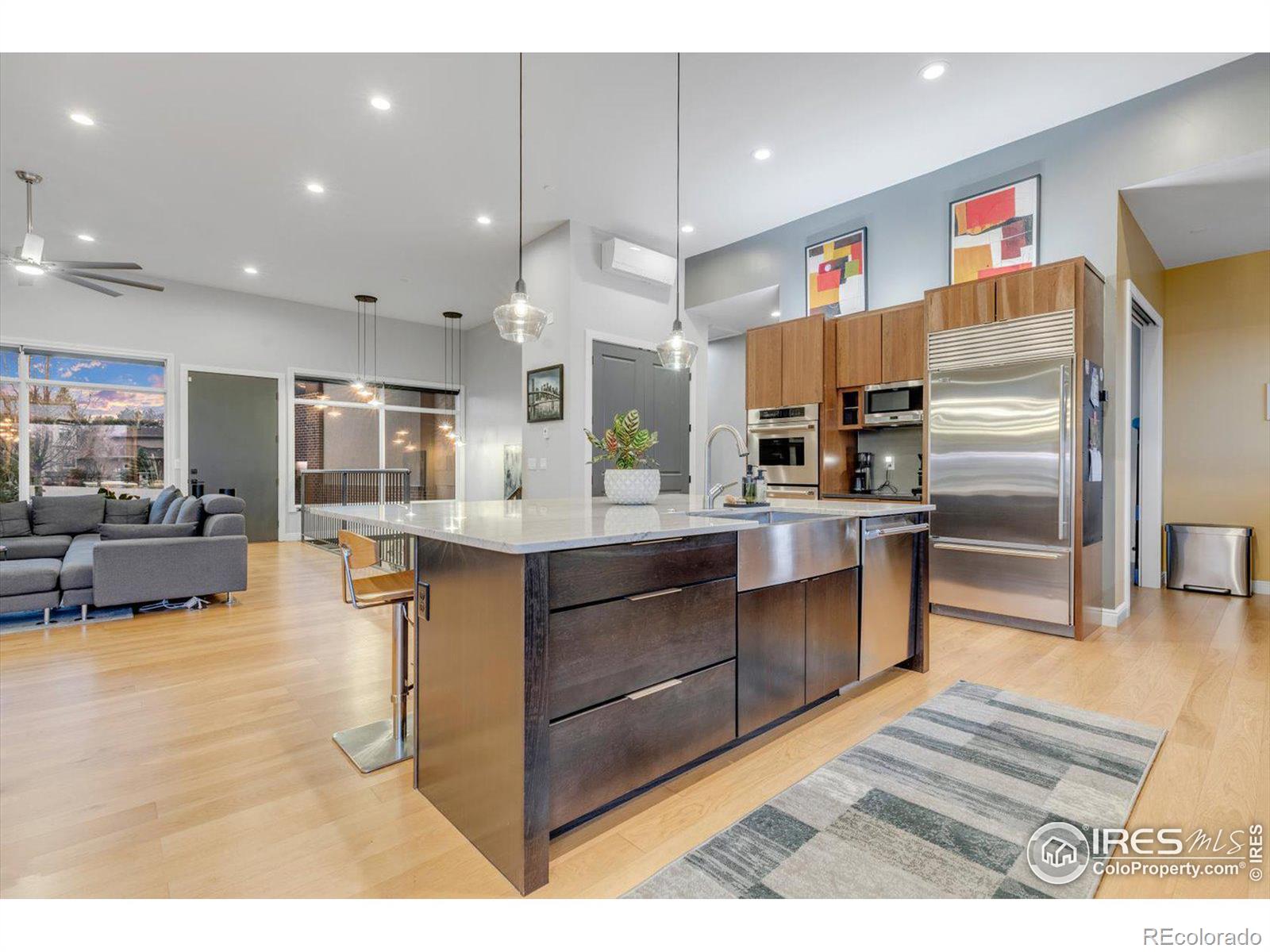 8568 Foxhaven Court