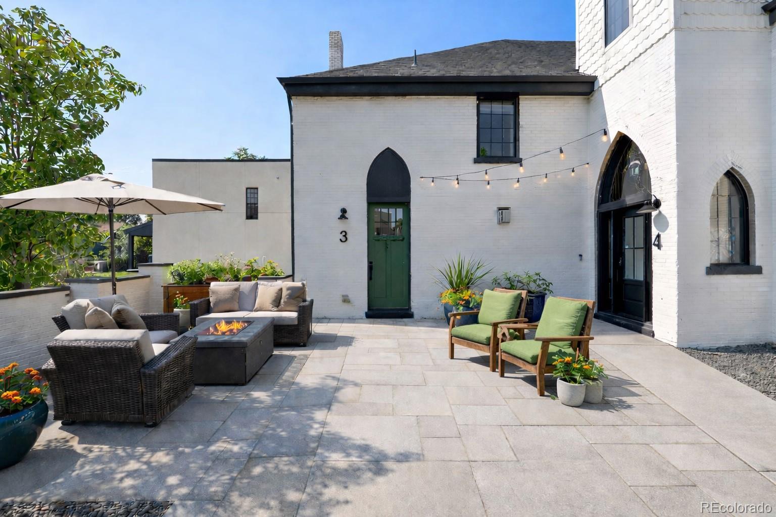 475 Galapago Street 3