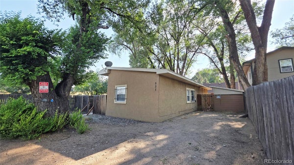 537 CROCKETT LN, COLORADO SPRINGS, CO 80905 - Image efdb46edc6f3b81ed7c5be3b0feeedda/438394667