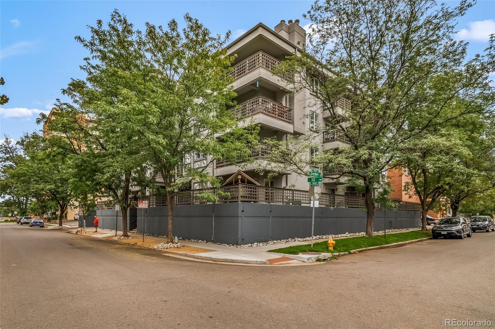 1000 E 1st Avenue 402