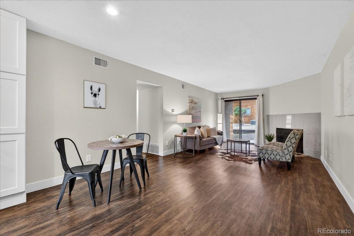 433 Wright Street 101