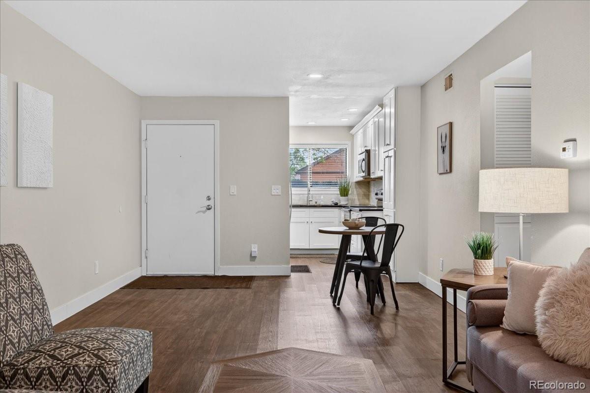 433 Wright Street 101