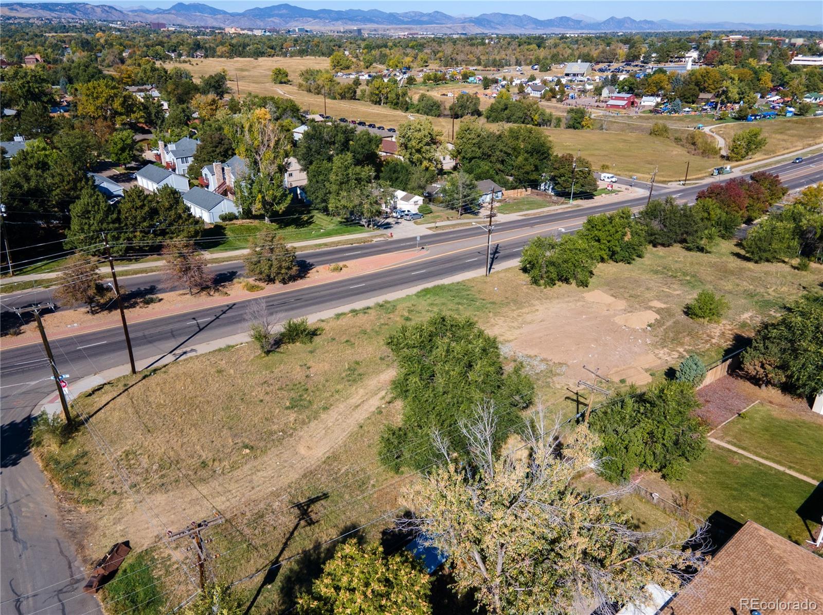 910 S Wadsworth Boulevard