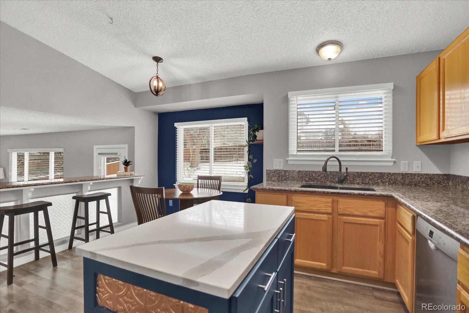 9689 Townsville Circle