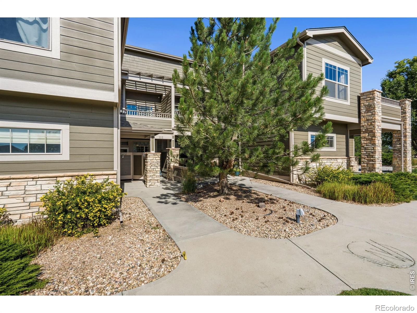 4101 Crittenton Lane 102