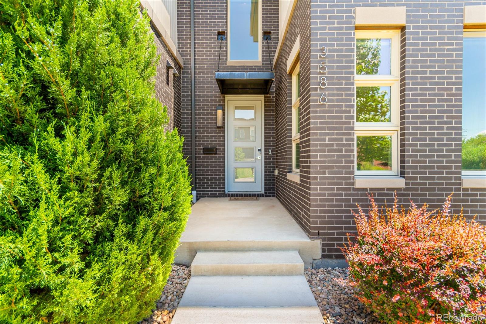 3586 S Ogden Street