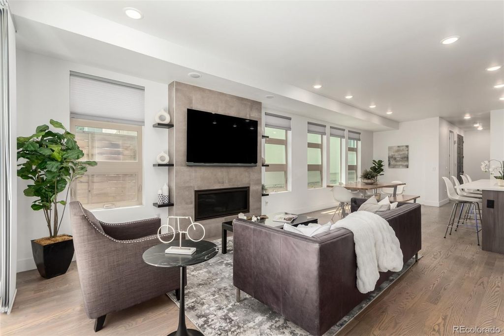 Photo of 3586 S Ogden Street, Englewood, CO 80113 (MLS # 2299954)