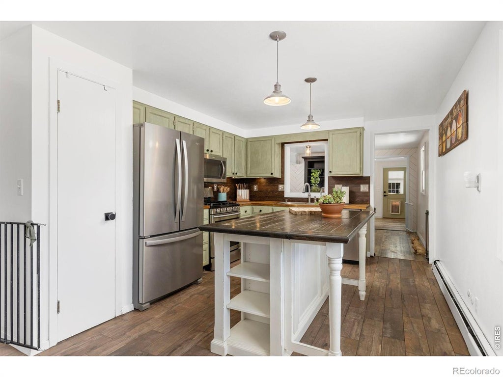 Photo of 33758 Harmon Road, Pine, CO 80470 (MLS # IR1071199)