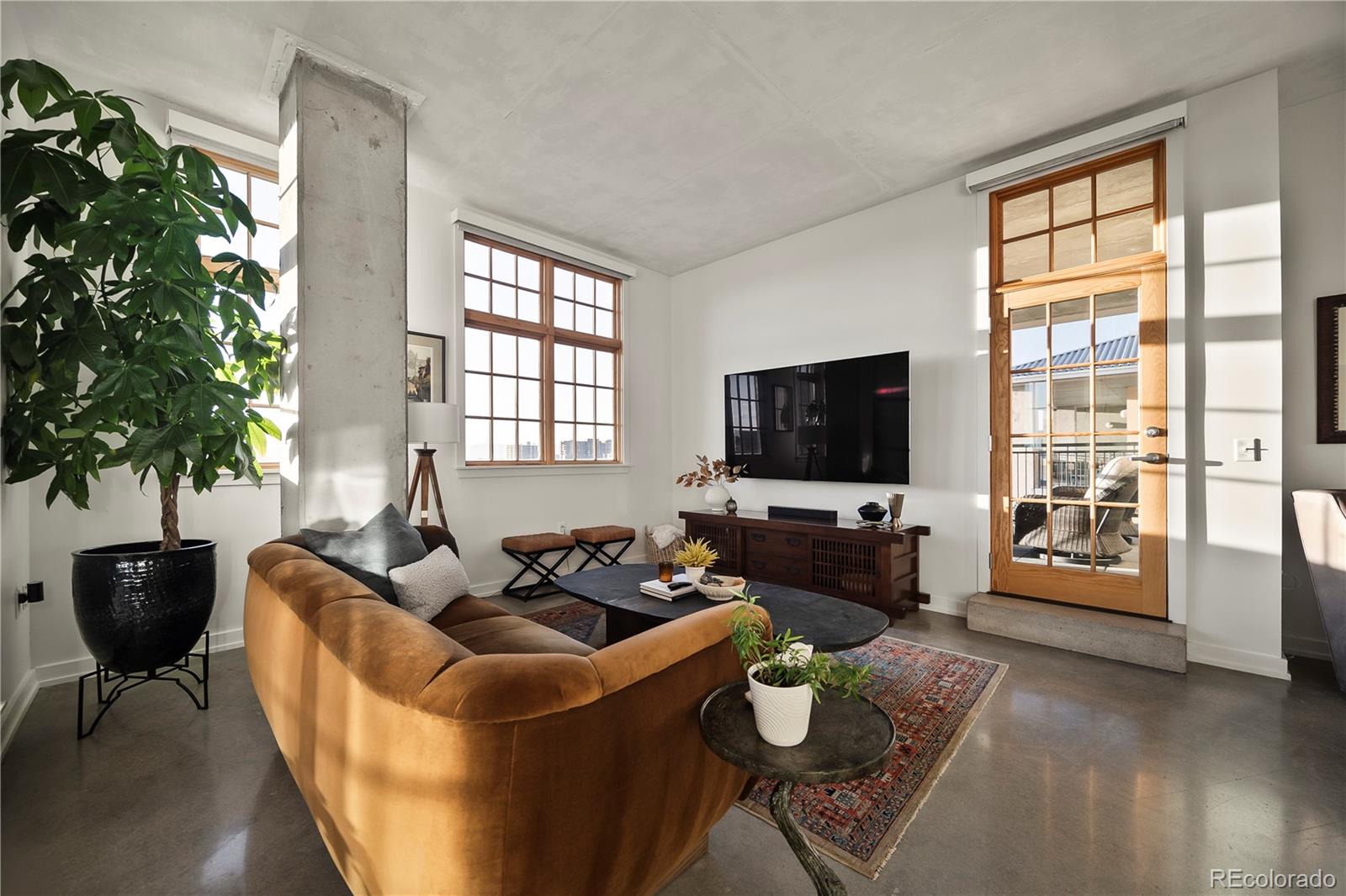 275 S Harrison Street 602, Denver, CO, 80209 2 275 S Harrison Street 602