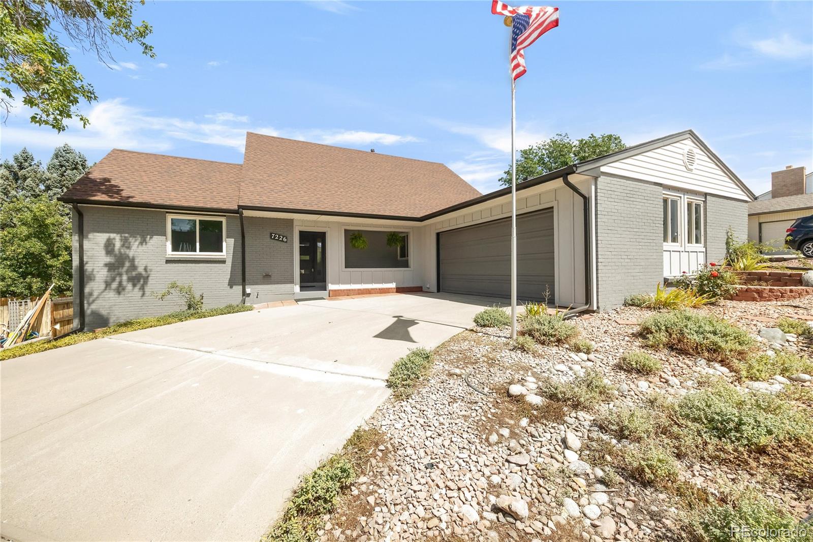 7226 S Highland Drive
