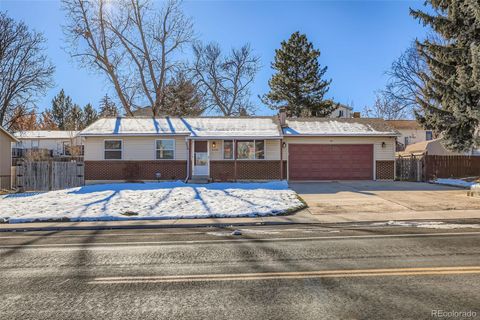 Photo of 6420 W 76th Avenue, Arvada, CO 80003 (MLS # 8873306)