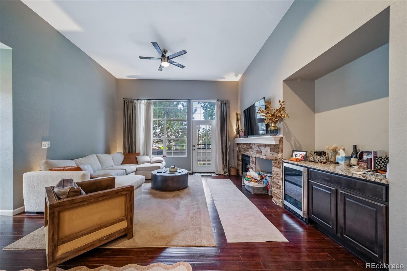 2769 W Greens Court