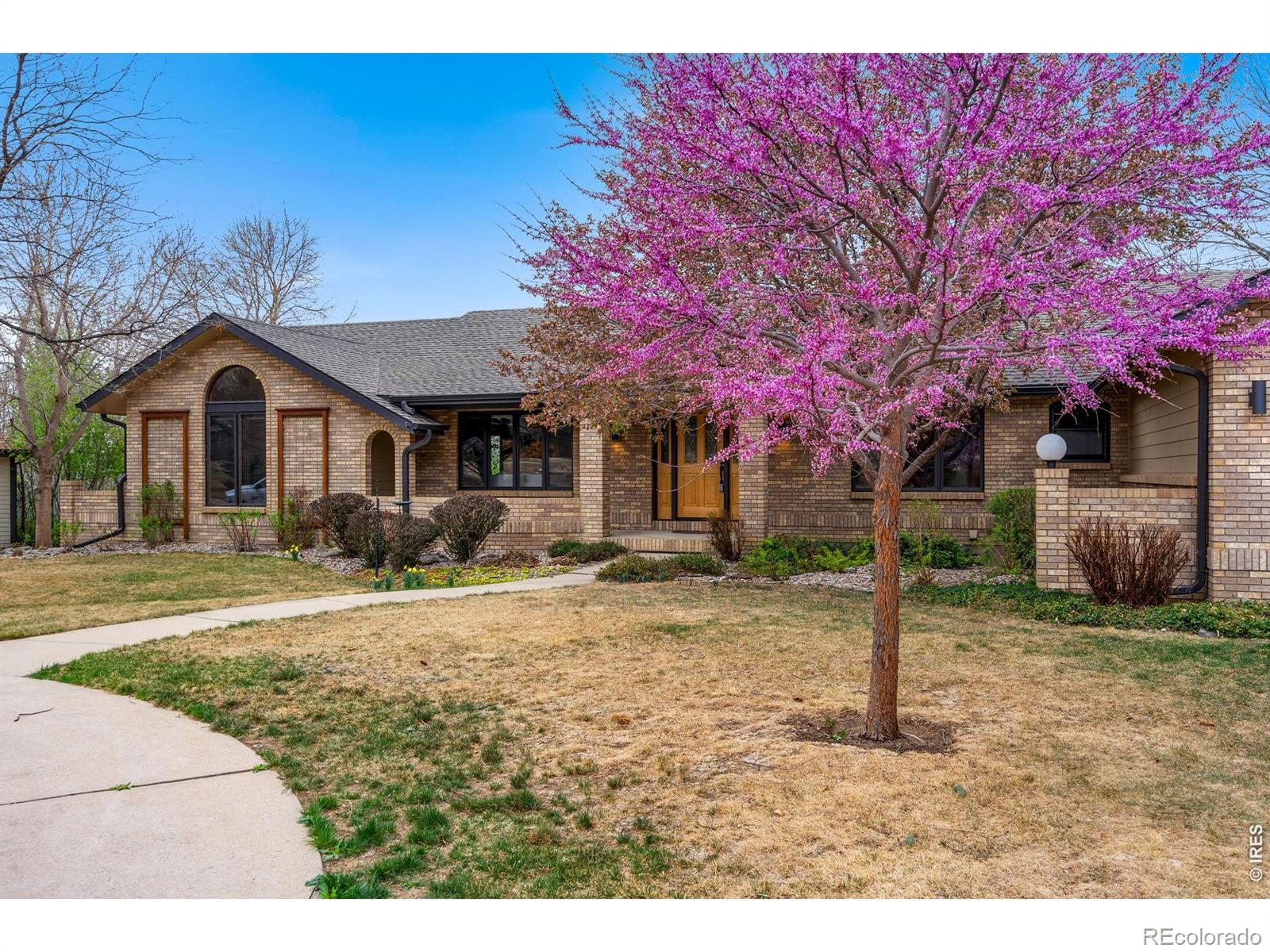 1819 Linden Lake Road