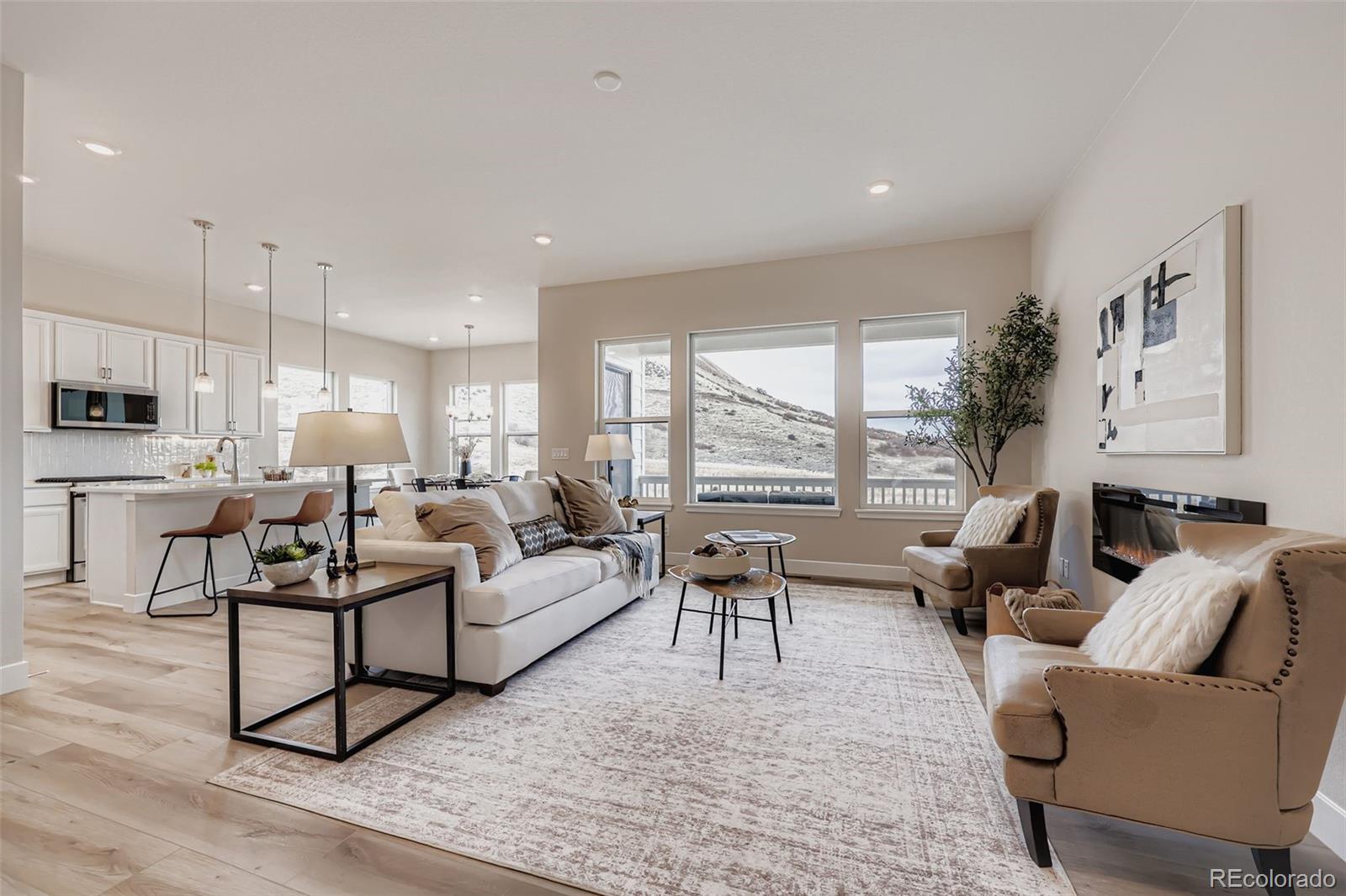 1992 Grayside Circle