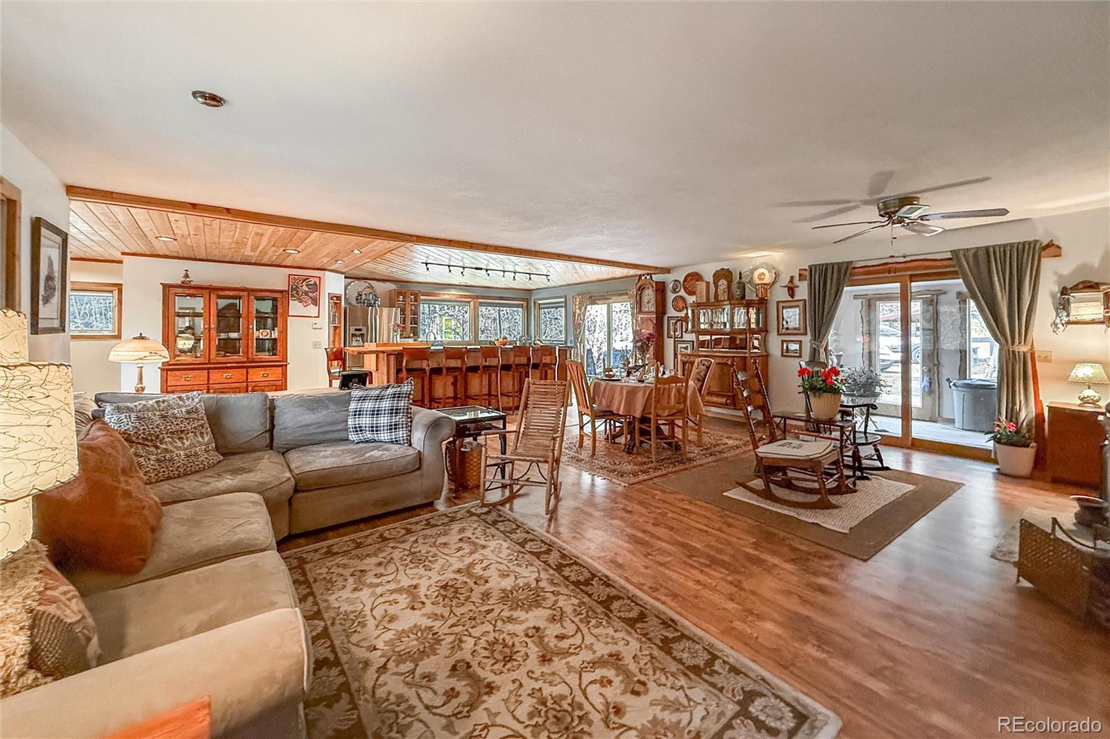 2508 Riverside Drive