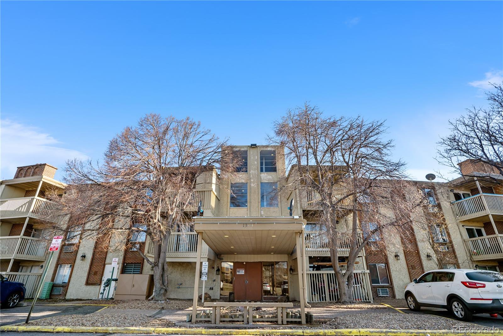 1304 S Parker Road 359