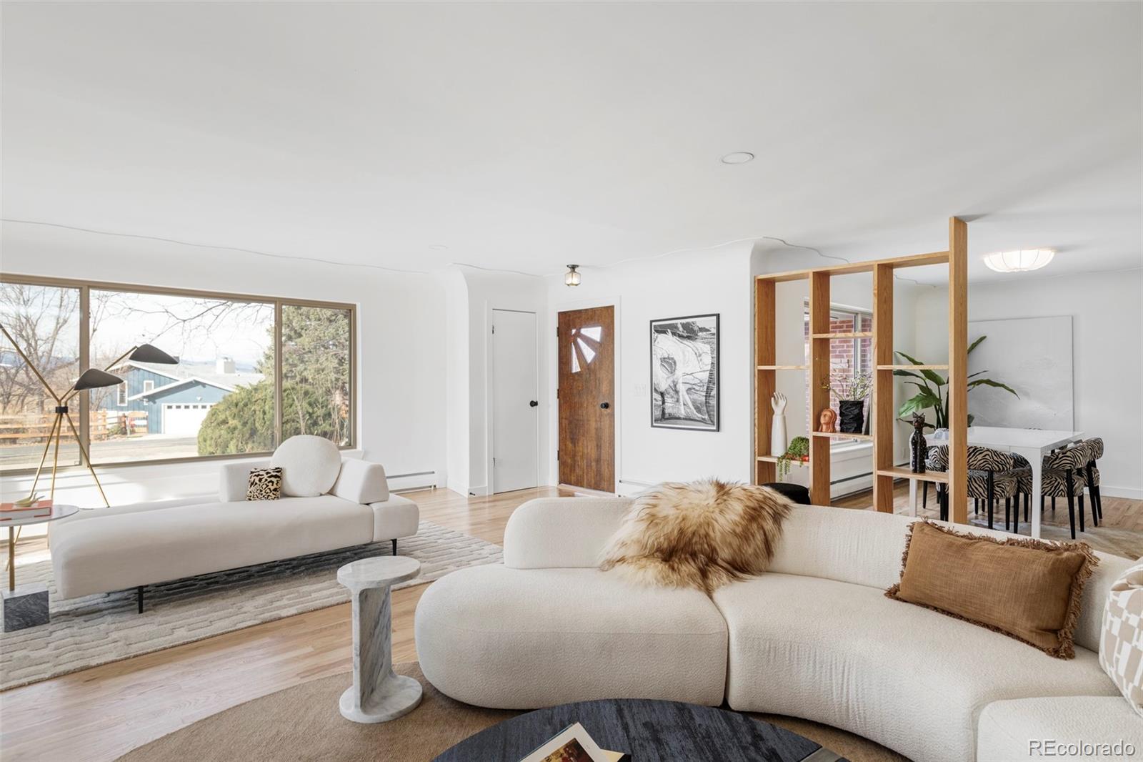 2042 Salisbury Court