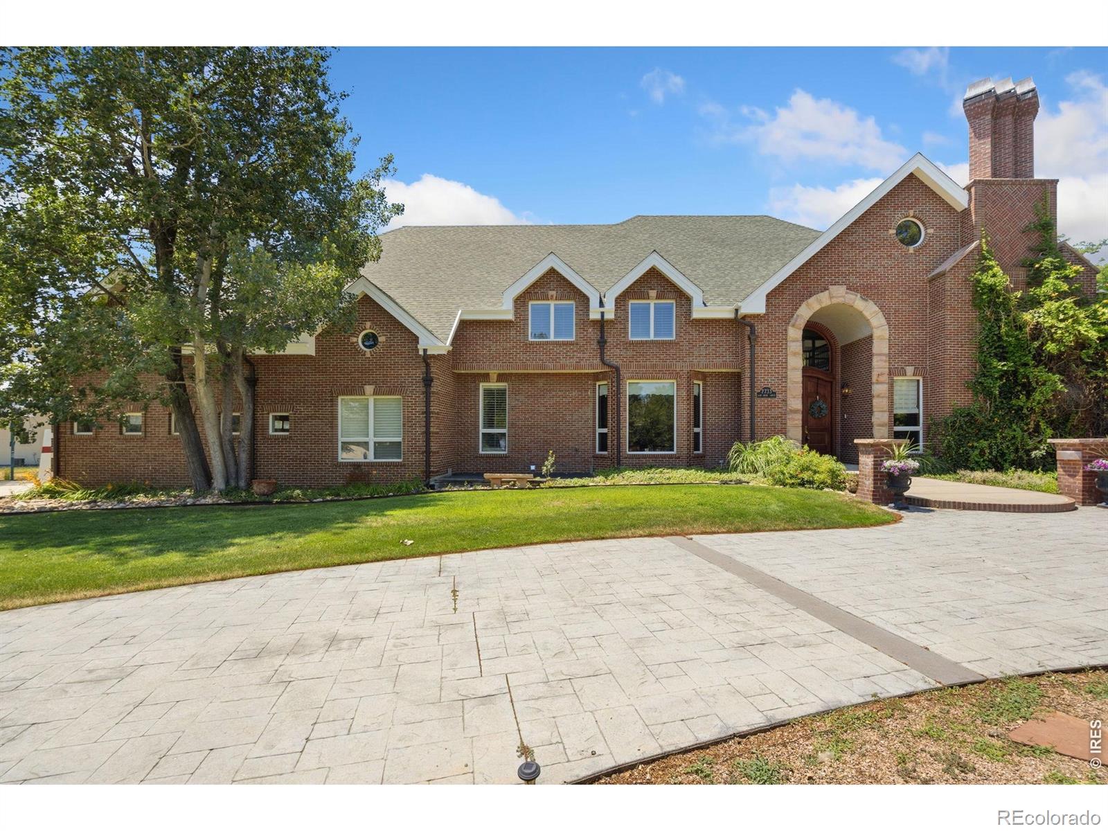 7733 Park Ridge Circle