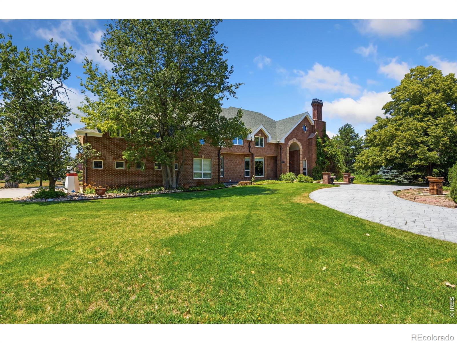7733 Park Ridge Circle