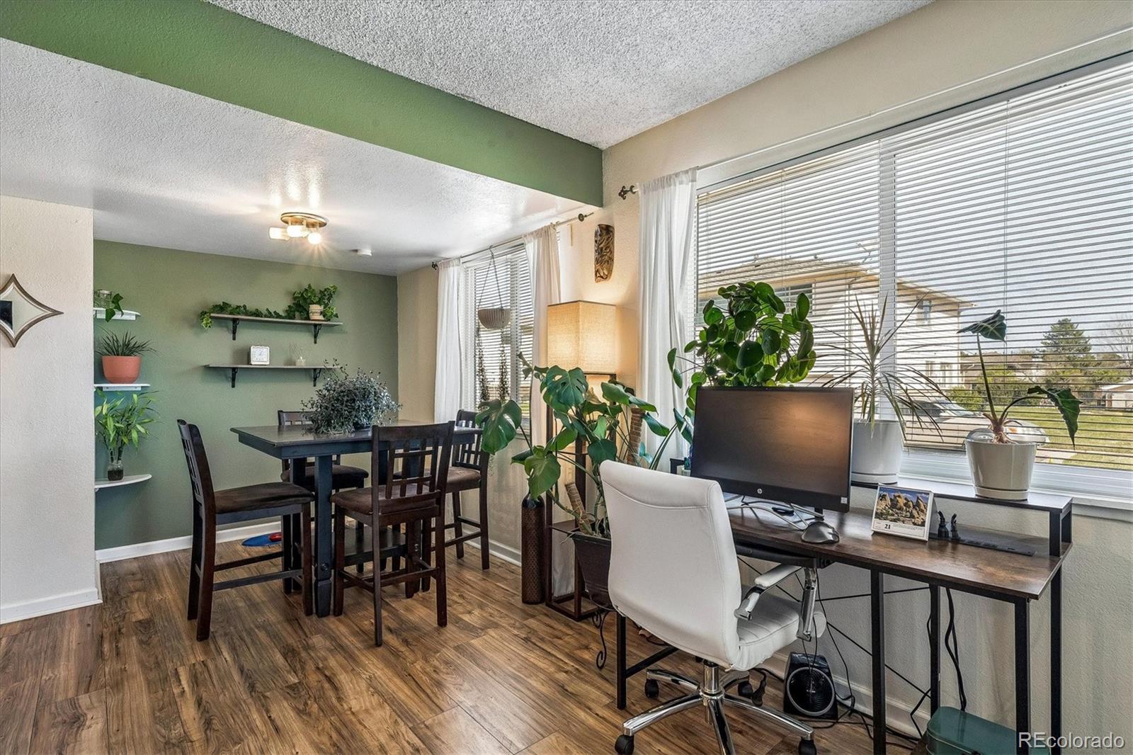 3354 S Flower Street 58