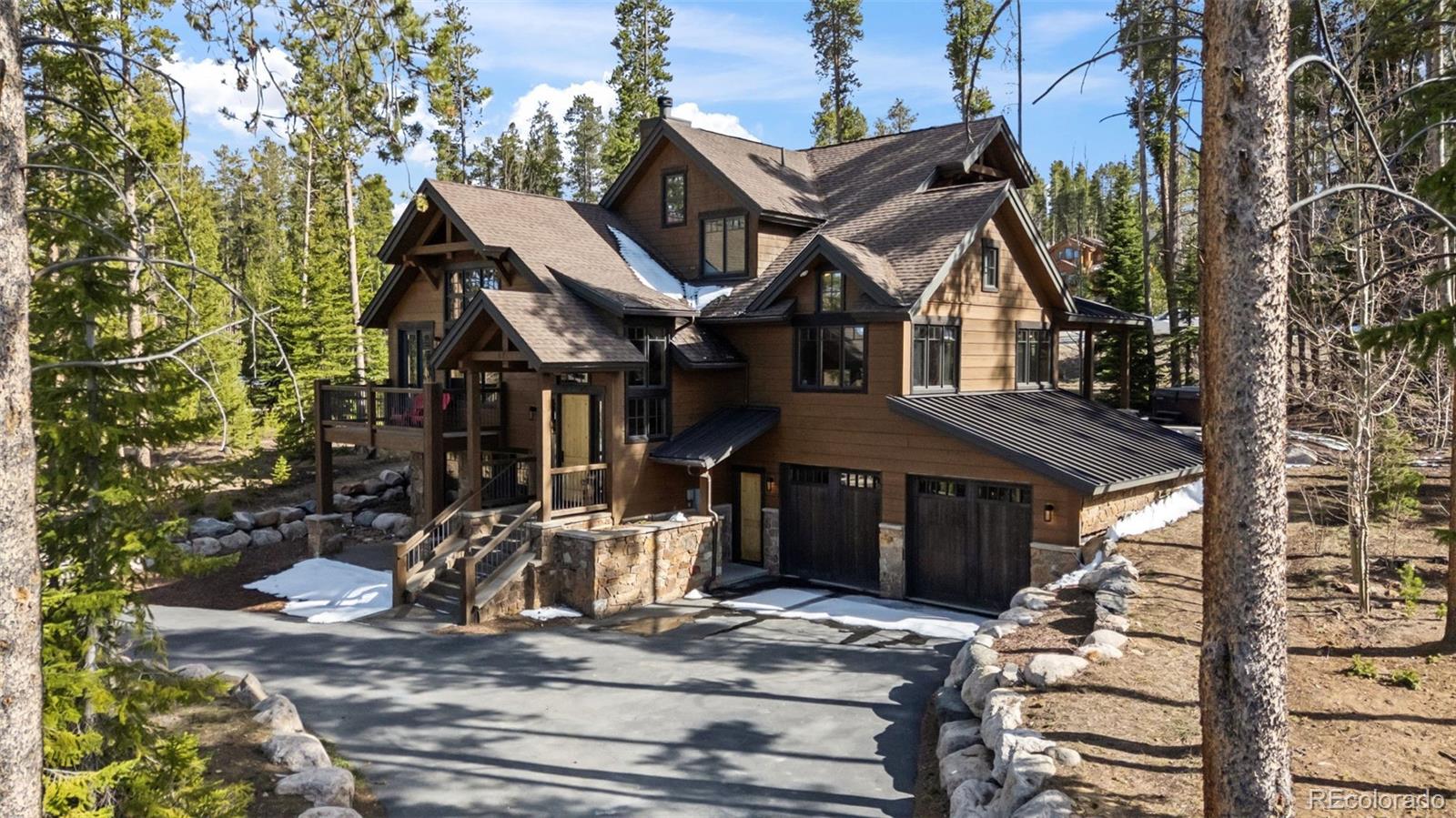 67 North Woods Lane